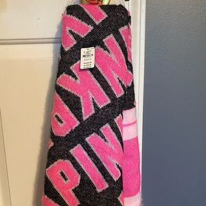 Victoria’s Secret PINK scarf